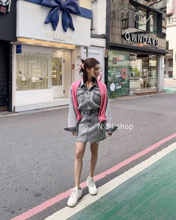 翻領排釦牛仔洋裝：圖片 2