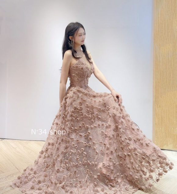 細肩鑽立體花禮服
