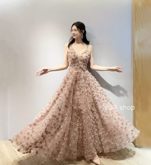細肩鑽立體花禮服